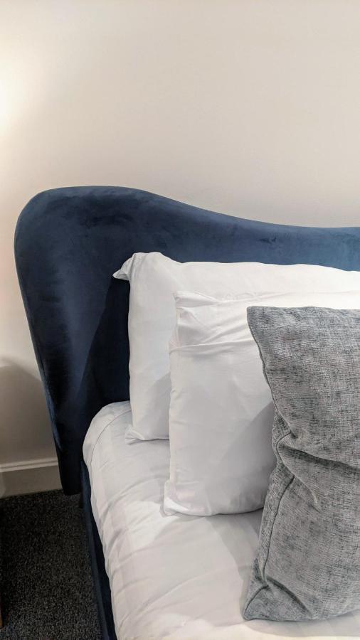 #Huge Master Suite #Self Check In #Very Central!!! Йорк Екстериор снимка