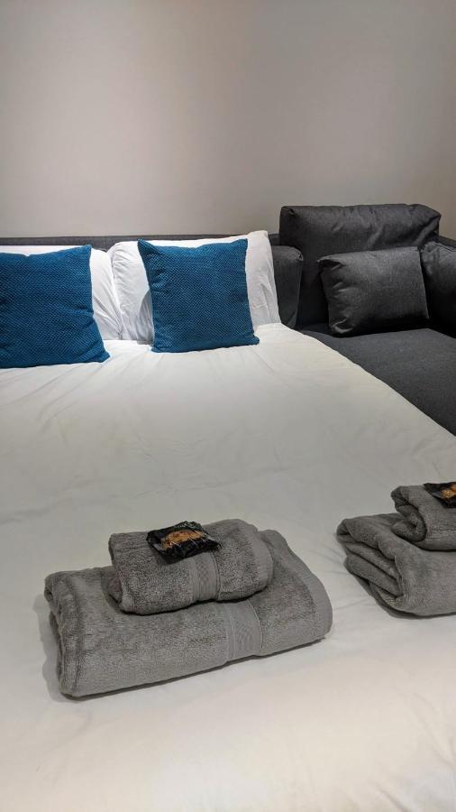 #Huge Master Suite #Self Check In #Very Central!!! Йорк Екстериор снимка